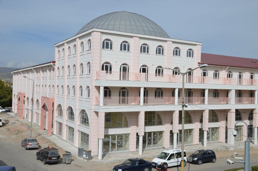 Prof.Dr. Veysel Eroğlu İş Merkezinden 11 Büronun Kira İhalesi