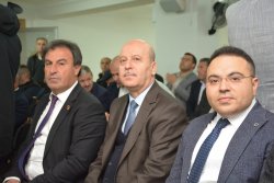 Başkan Bozkurt  Tarım ve Orman Bakanımız Sayın Prof. Dr. Vahit Kirişci ile Görüştü.