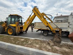 ŞUHUT'TA ULAŞIMI RAHATLATACAK YENİ BAĞLANTI YOLU HİZMETE AÇILDI