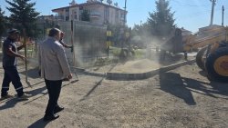 BAŞKAN ÖZAŞKIN KALDIRIM ÇALIŞMALARINI İNCELEDİ
