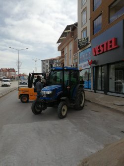 Yol, Kaldırım ve çevre düzenleme çalışmalarımız devam ediyor. 