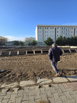 BAŞKAN ÖZAŞKIN SAHADA İNCELEMELERDE BULUNDU