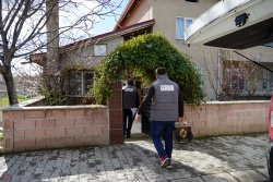 Her yıl olduğu gibi bu Ramazan'da da yardımlaşma ve dayanışma duygumuzu Şuhut'ta yaşatmaya devam ediyoruz.