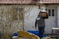 Her yıl olduğu gibi bu Ramazan'da da yardımlaşma ve dayanışma duygumuzu Şuhut'ta yaşatmaya devam ediyoruz.
