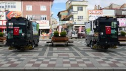 ŞUHUT’A 2 ADET YOL SÜPÜRME ARACI HİBE EDİLDİ