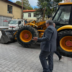 GARAJ CADDESİ’NDE RESTORASYON ÇALIŞMALARI DEVAM EDİYOR
