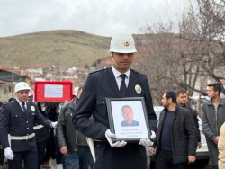 BAŞKAN ÖZAŞKIN POLİS MEMURU MUSTAFA YILDIRIM’IN CENAZE TÖRENİNE KATILDI