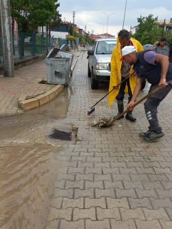 ŞUHUT’TA YAĞMUR ALARMI: EKİPLERİMİZ SAHADAYDI