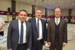 Bakanımız Prof. Dr. Veysel Eroğlu 'nun Geleneksel Hale Getirdiği İftar Yemeğine Katıldık.