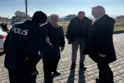 ŞUHUT’TA AĞAÇLAR TOPRAKLA BULUŞTU