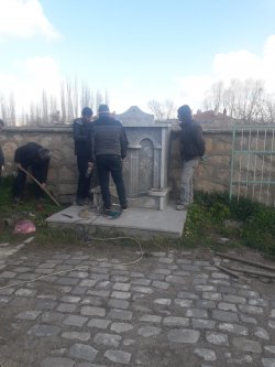 Fen işleri Müdürlüğü koordinatörlüğündeki ekiplerimiz ilçemiz genelinde çalışmalarını sürdürüyor.