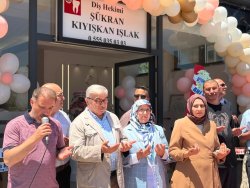 BAŞKAN ÖZAŞKIN, ŞUHUT’A KAZANDIRILAN YENİ DİŞ KLİNİĞİNİN AÇILIŞINI GERÇEKLEŞTİRDİ