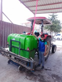 BAŞKAN ÖZAŞKIN'DAN ÇİFTÇİYE DESTEK 