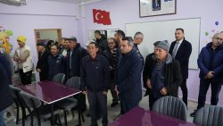 BAŞKAN ÖZAŞKIN KÜTÜPHANE AÇILIŞINA KATILDI