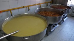 İFTAR ÇADIRIMIZ ŞUHUT BELEDİYESİ DÜĞÜN SALONU’NDA KURULDU