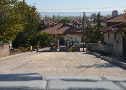 İlçemiz Genelinde Kilit Parke Döşeme Çalışmaları Devam Ediyor