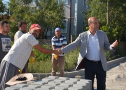 BAŞKAN BOZKURT MAHALLE GEZİLERİNİ SÜRDÜRÜYOR