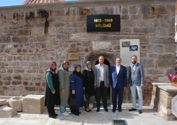 Bakan Eroğlu Şuhutlu Şehit ve Gaziler Hatıra Merkezini Ziyaret Etti.