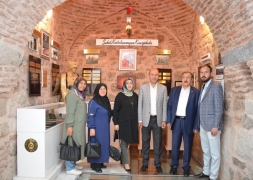 Bakan Eroğlu Şuhutlu Şehit ve Gaziler Hatıra Merkezini Ziyaret Etti.