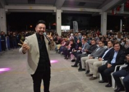 Binlerce Şuhutlu Hüseyin Kağıt Konserinde Buluştu.