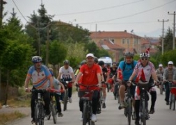 Şuhut'ta Zafer Yolu Bisiklet Turu Düzenlendi.