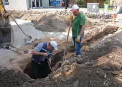 ŞUHUT’ta Yol Çalışmaları Aralıksız Devam Ediyor