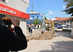 ŞUHUT’ta Yol Çalışmaları Aralıksız Devam Ediyor