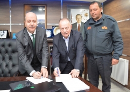 Şuhut Belediyesi’nde İşçinin Yüzünü Güldüren Ek Sözleşme