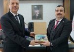 Başkan Bozkurt'tan İl Nüfus ve Vatandaşlık İşleri Müdürü Tanyeri'ye Ziyaret