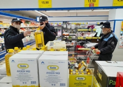 Zabıtalar Market Fiyatlarını Denetledi