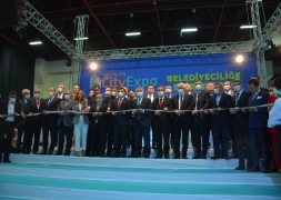 Başkan Bozkurt Yerel Yönetimler Sempozyumuna Katıldı