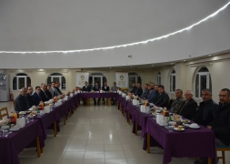 Başhekim Erkan Yıldız Onuruna Veda Yemeği Verildi