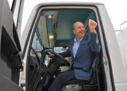 ARAÇ FİLOMUZU GENİŞLETİYORUZ