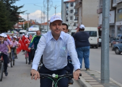 AVRUPA HAREKETLİLİK HAFTASI ETKİNLİKLERİ KAPSAMINDA ŞUHUT'TA BİSİKLET TURU YAPILDI.