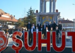 Başkan Zeybek'ten Şuhut Belediyesine Ziyaret