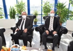 Başkan Zeybek'ten Şuhut Belediyesine Ziyaret