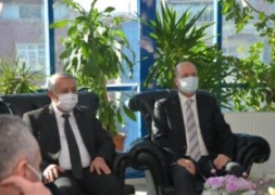 Başkan Zeybek'ten Şuhut Belediyesine Ziyaret