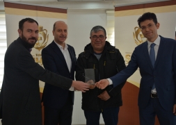 Saat Kulesinin Yapımına Katkı Sağlayanlara Başkan Bozkurt'tan Plaket