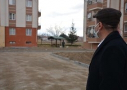 Sizi Böyle Mutlu Görünce Biz Daha Çok Mutlu Oluyoruz...