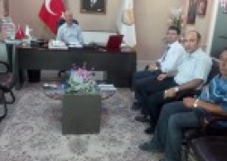 İLÇEMİZE YENİ ATANAN İCRA MÜDÜRÜ SÜLEYMAN FAYDA BELEDİYE BAŞKANIMIZ RECEP BOZKURT'U MAKAMINDA ZİYARET ETTİ.