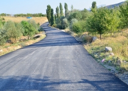 BELEDİYE BAŞKANIMIZ RECEP BOZKURT ŞUHUT-KOCATEPE YOLU SICAK ASFALT YAPIM ÇALIŞMALARINI YERİNDE İNCELEDİ..