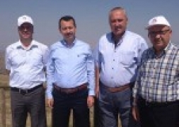 BELEDİYE BAŞKANIMIZ RECEP BOZKURT ŞUHUT-KOCATEPE YOLU SICAK ASFALT YAPIM ÇALIŞMALARINI YERİNDE İNCELEDİ..