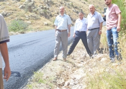 BELEDİYE BAŞKANIMIZ RECEP BOZKURT’UN YOĞUN GİRİŞİMLERİ SONUCUNDA KOCATEPE ZAFER YOLU(ŞUHUT-ÇAKIRÖZÜ ARASI)SICAK ASFALTLAMA ÇALIŞMALARI BAŞLAMIŞTIR.