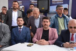 Başkan Bozkurt Seçim Koordinasyon Merkezi Açılışı ve Bayramlaşma Merasimine katıldı.