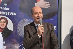 Başkan Bozkurt Seçim Koordinasyon Merkezi Açılışı ve Bayramlaşma Merasimine katıldı.