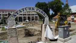 ATATÜRK PARKI PROJESİNDE ÇALIŞMALAR BAŞLADI