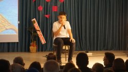 ŞUHUT’TA ÖĞRETMENLER GÜNÜ KUTLANDI