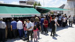 ŞUHUT  BELEDİYESİ  AŞURE PROGRAMI YOĞUN KATILIMLA GERÇEKLEŞTİRİLDİ