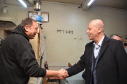 Başkan Bozkurt  Afyonkarahisar  Ak Parti Milletvekili Adayı Dr.Hasan Arslan ile birlikte esnaf ve köyleri ziyaret etti.