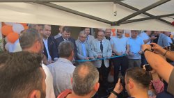 BAŞKAN ÖZAŞKIN, YENİ YATIRIMIN AÇILIŞ KURDELESİNİ KESTİ
